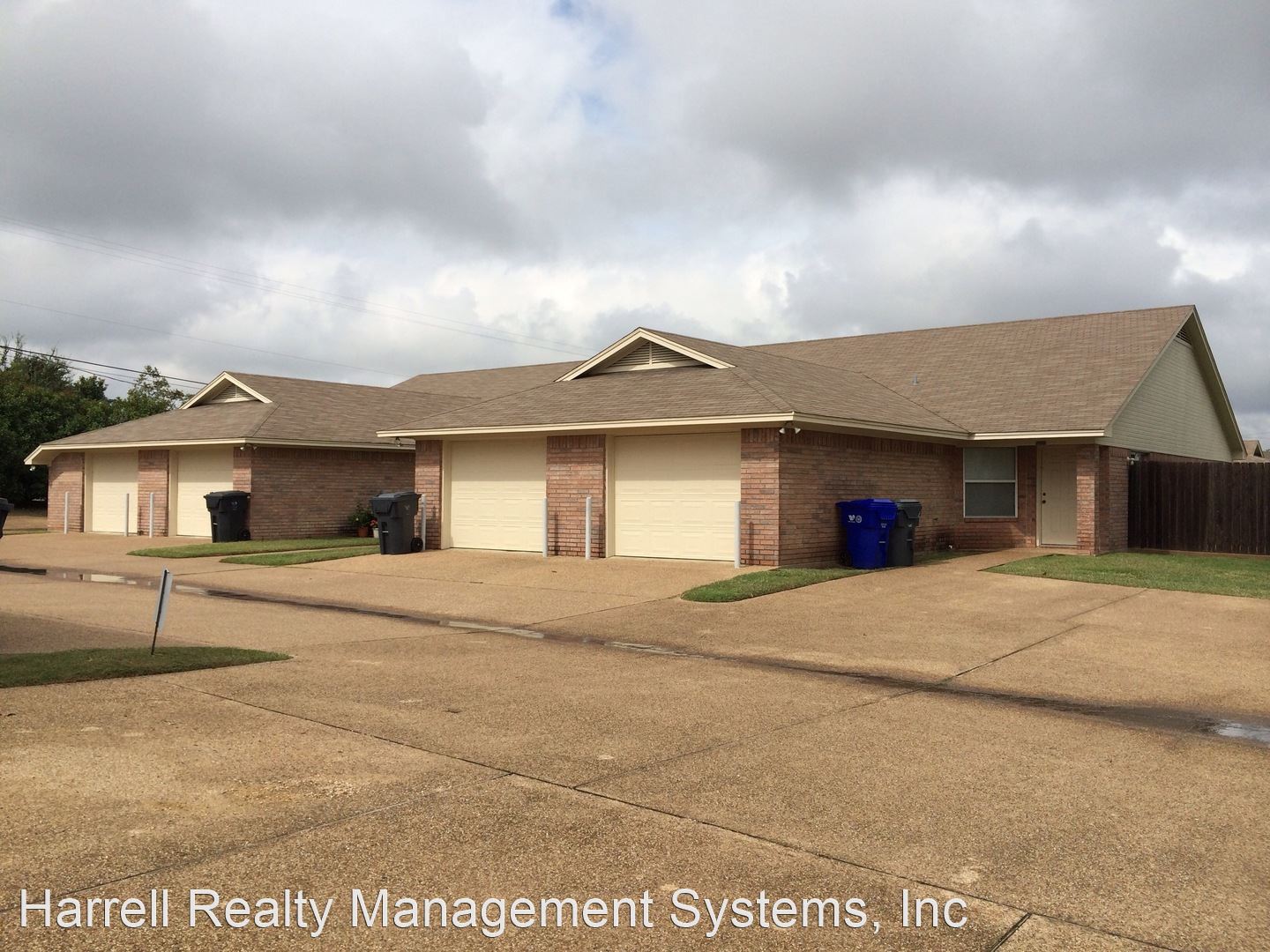 1619 Breezy Dr.