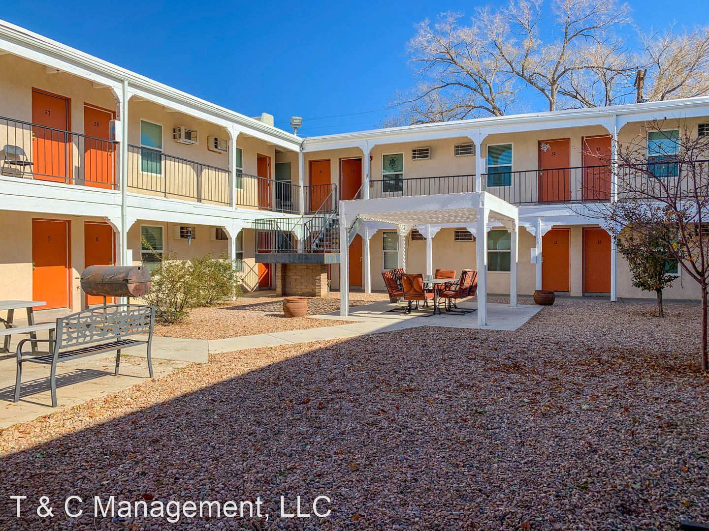 512 & 520 Ortiz Dr. SE